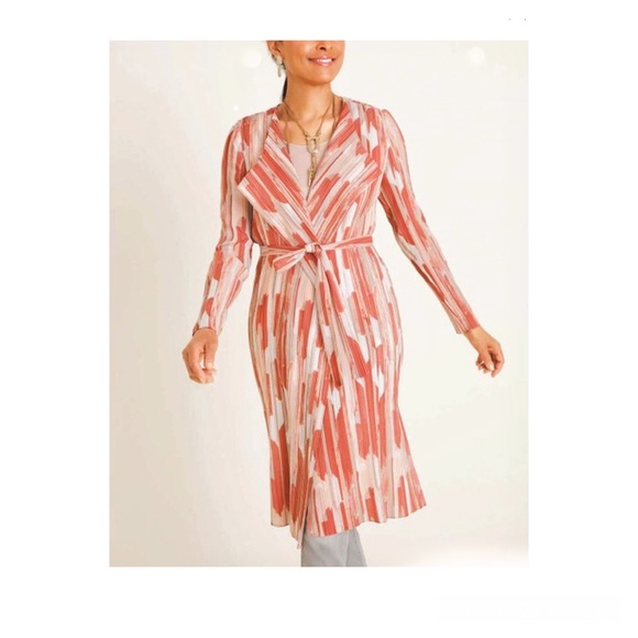 Chico’s Pleated Printed Jacket - Picture 9 of 9